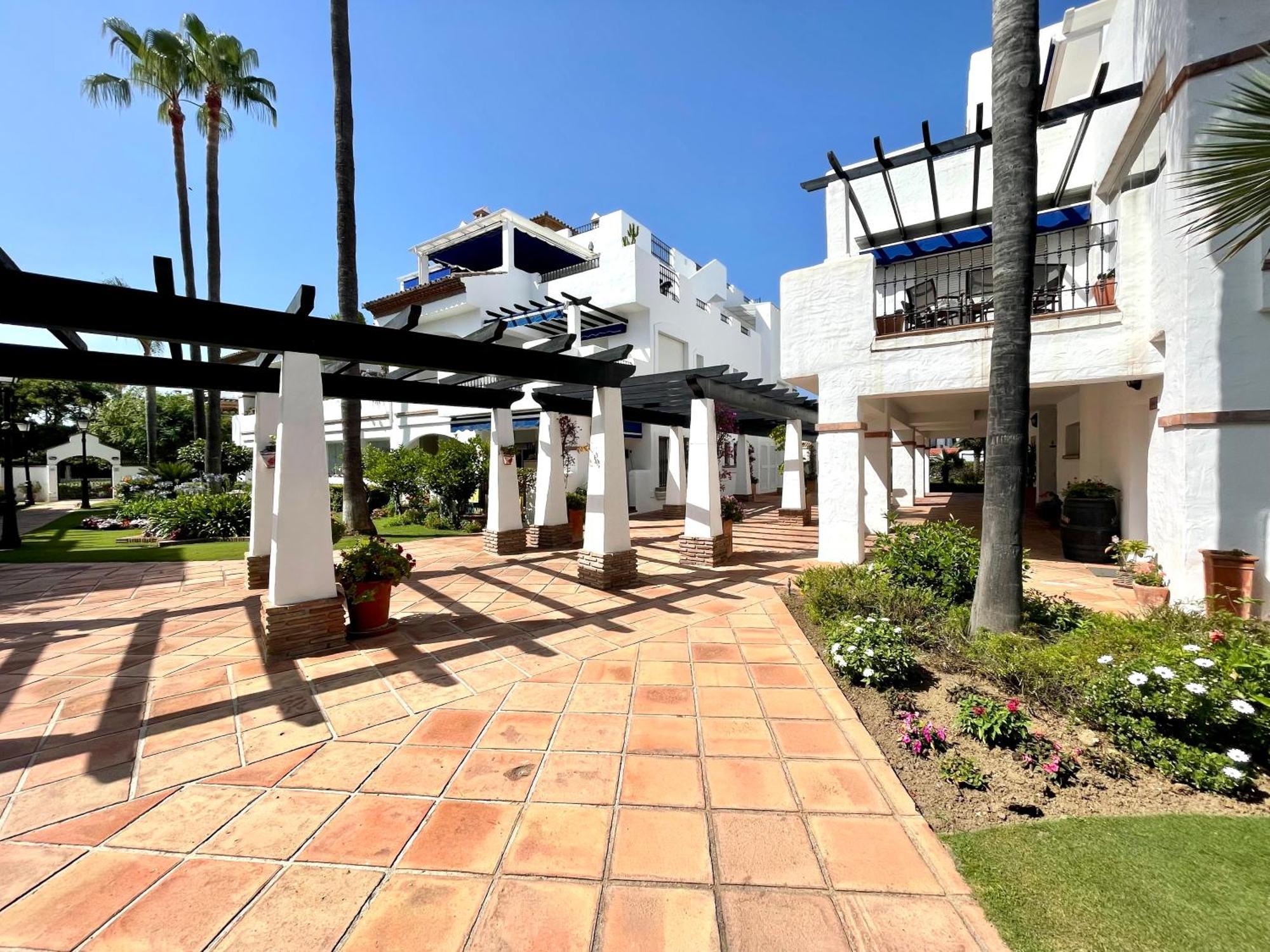Solguest Apt A 7 Minutos De Puerto Banus 1ª Linea Playa!!! 마르베야 외부 사진